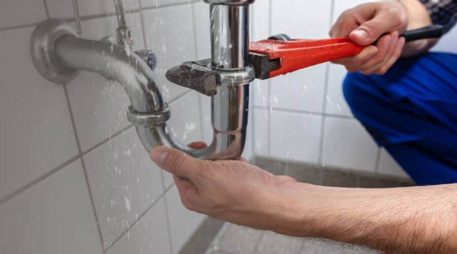 Local tankless water heater installation in Bethalto, IL